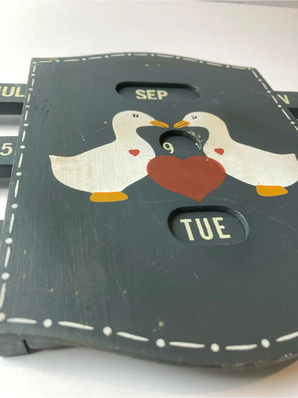 Vintage Wooden Perpetual Calendar Country Goose Hearts Cottage Cozy Granny Decor